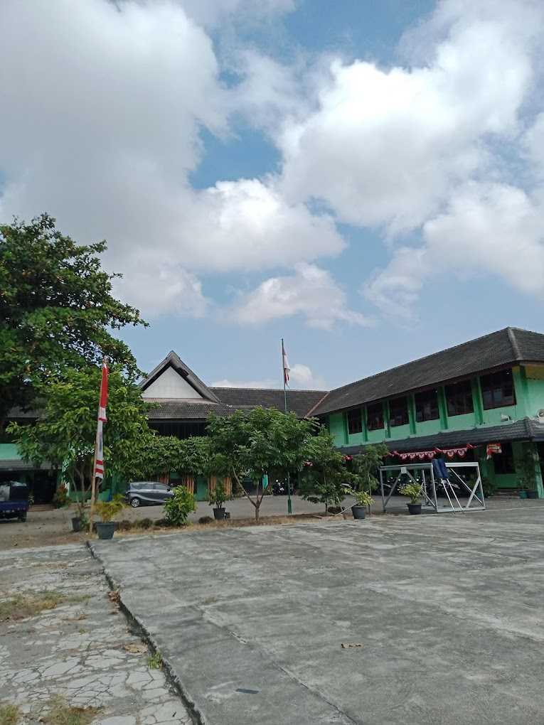 Maukuliah | Universitas Nahdlatul Ulama Yogyakarta